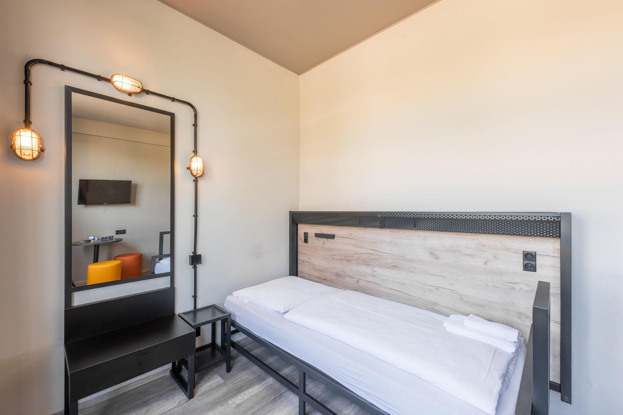 Hotel A&O Hamburg Hamburg - new 2024 prices, reviews, book now